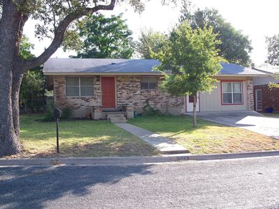 1128 Warbler Dr, Kerrville, TX, 78028