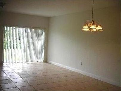 4th image of 6410 Catalina Ln