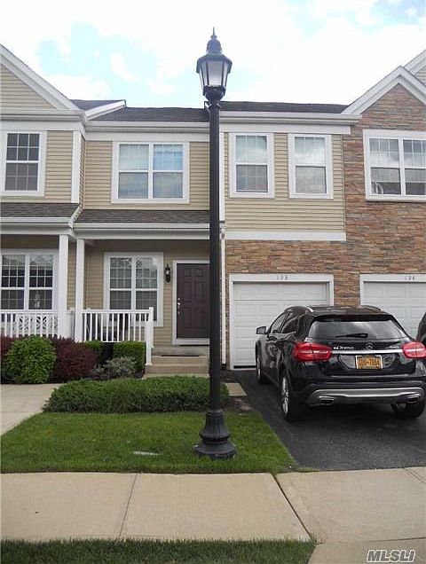 1st image of 193 Somerset Dr