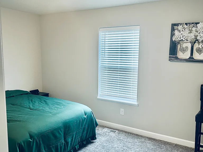 Second bedroom
