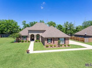 3594 Loup Ln, Brusly, LA 70719