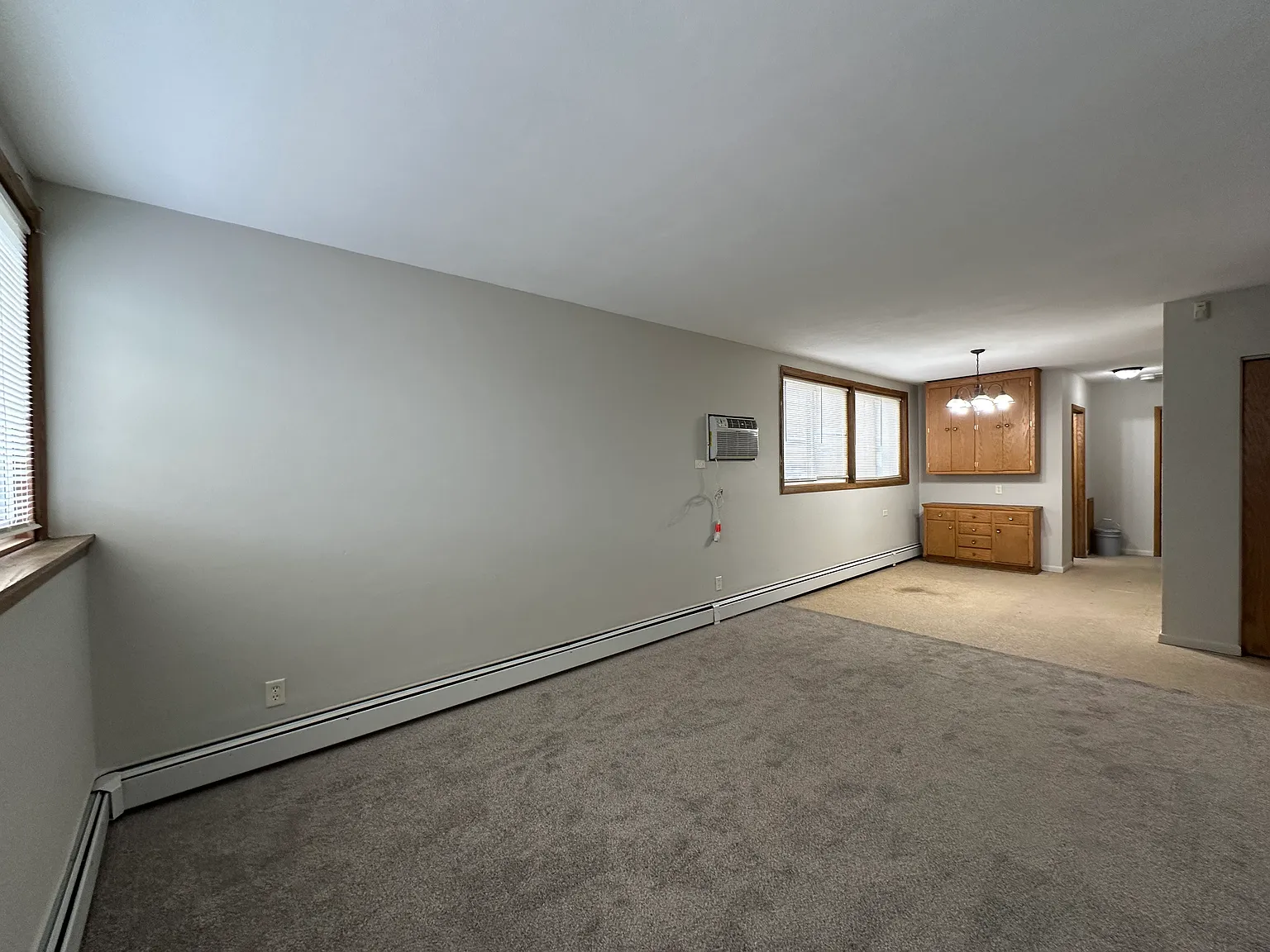 2 bed, 1.5 bath, 1000 sqft, $1,350 — Photo 4