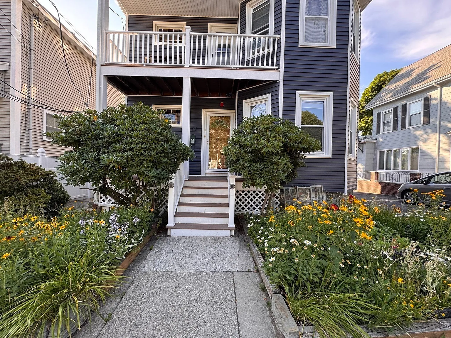 2 bed, 1000 sqft, $2,900 — Photo 2