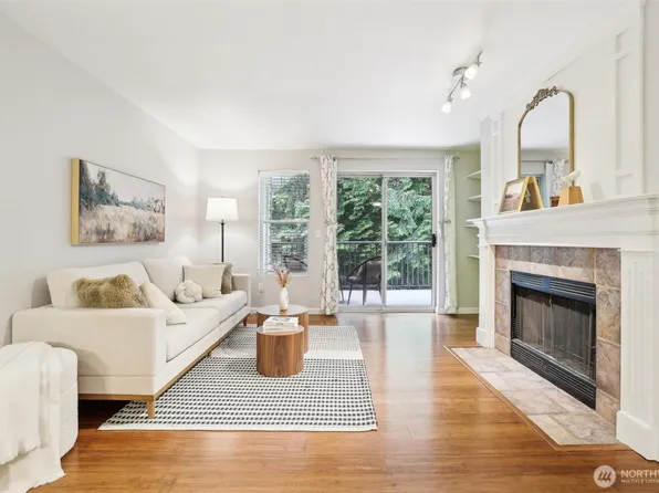 13209 Newcastle Way #A308, Newcastle, WA 98059