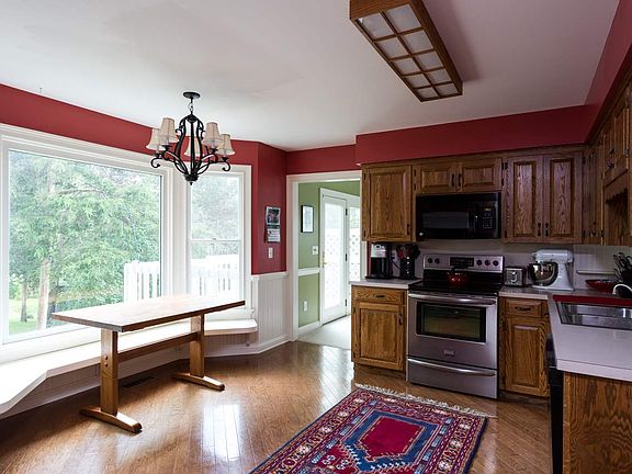 2nd image of 740 Wyndham Woods Cir