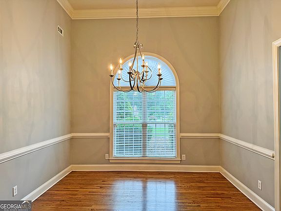 3rd image of 75 Wentworth Way