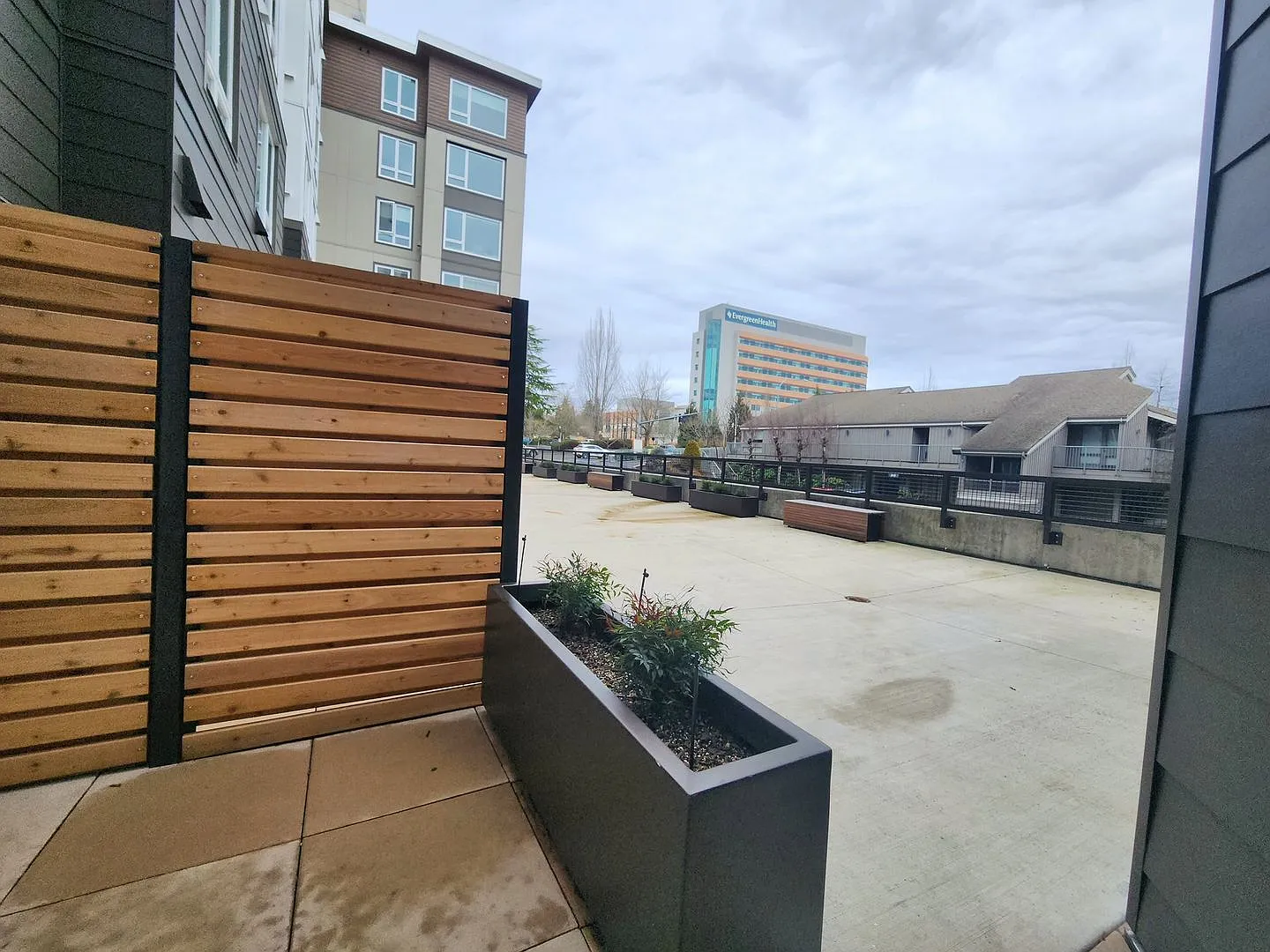 Brand New Urban One Bedroom Condo in Totem Lake, Kirkland — Photo 3