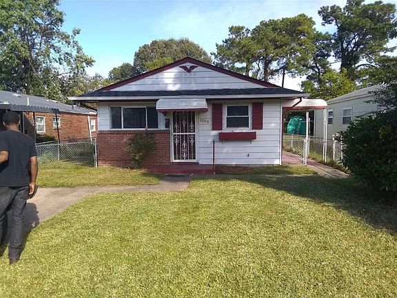 2nd image of 1006 Campos Pl