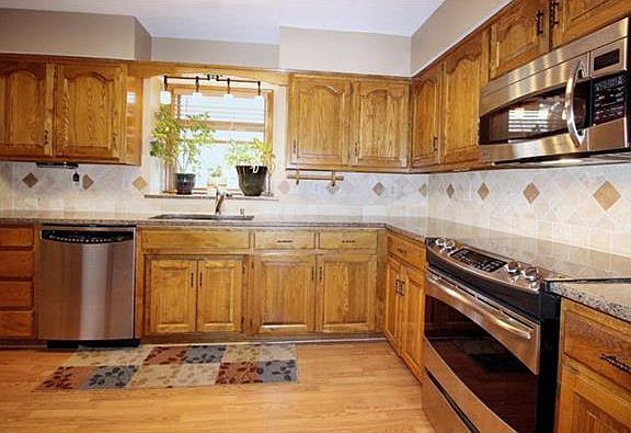 3rd image of 5417 Aminda St