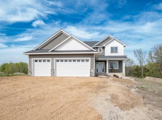 18971 Vergus Ave, Prior Lake, MN 55372