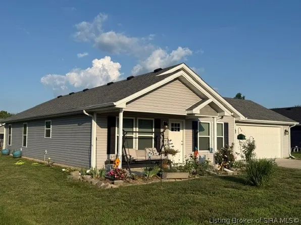 1231 Rolling Meadows Court, Scottsburg, IN 47170
