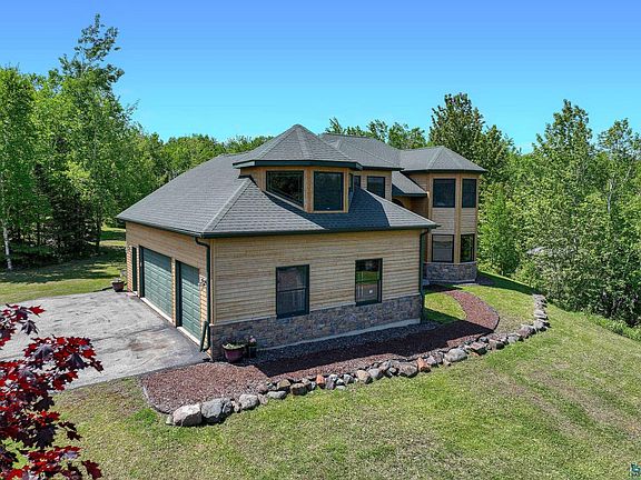 4th image of 28 Quincy Dr