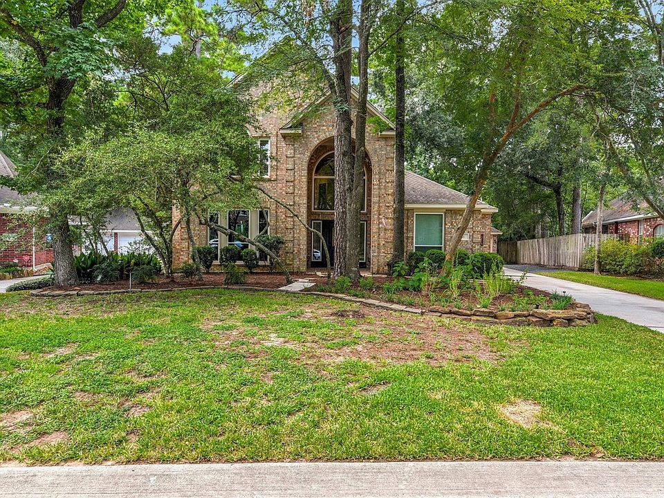 1st image of 23 Townsend Pl