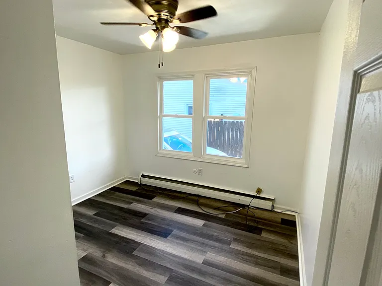 717 Park St #A — Photo 5
