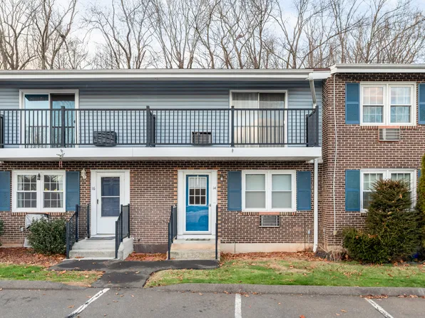 14 Woodridge Drive #14, Cheshire, CT 06410