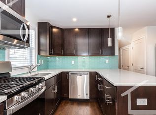 3 Chestnut Rdg, Glenville, NC 28736