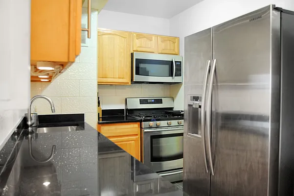 Rented by Town Residential | media 23