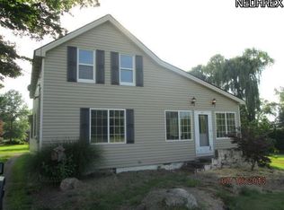 7104 Maple St, Mentor, OH 44060
