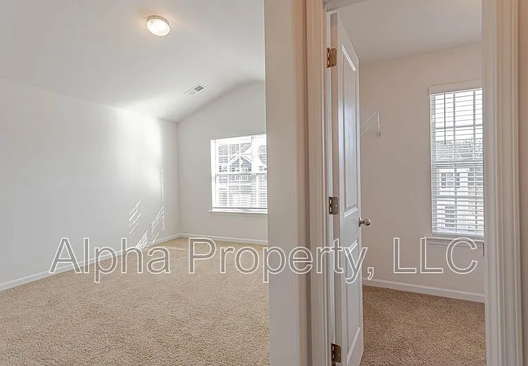 30 Moorlyn Ln — Photo 17