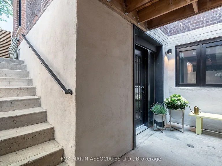 334 Shaw St #LOWER — Photo 28