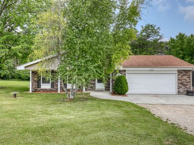 3670 Neuburg Ct, Hubertus, WI, 53033