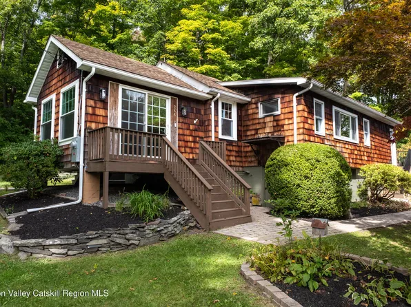 266 Swartekill Road, Highland, NY 12528