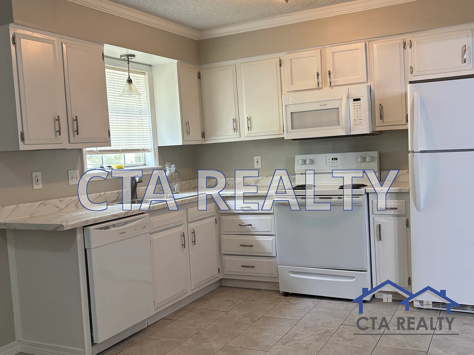 3 bed, 1377 sqft, $1,675 — Photo 4