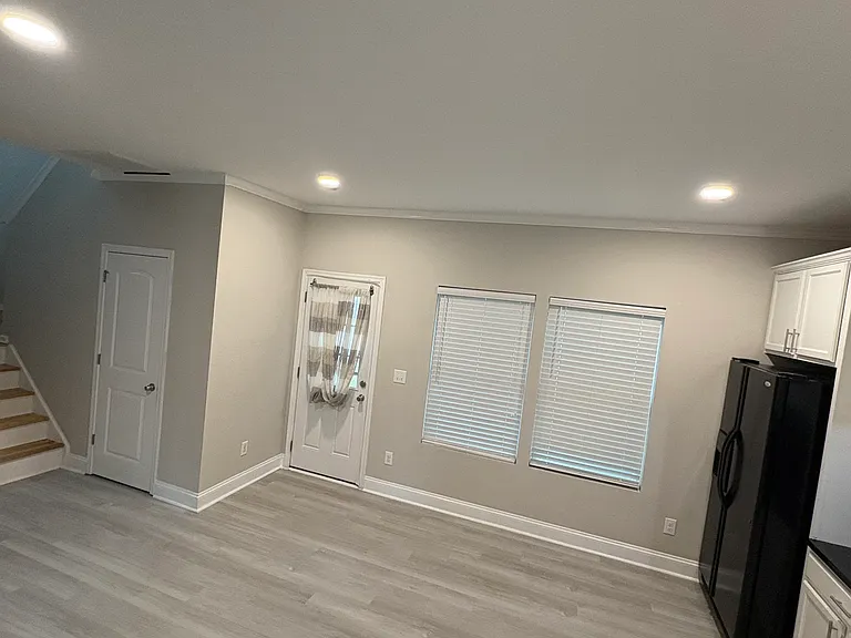 7047 Sonja Dr — Photo 7