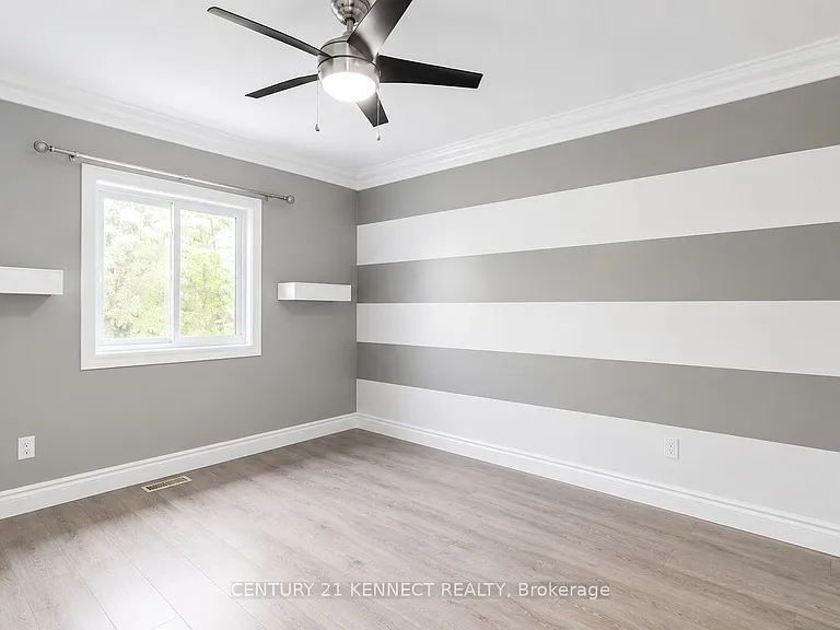 4 Somerset Dr — Photo 11