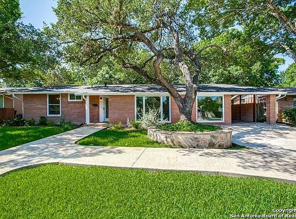 2nd image of 2110 E Lawndale Dr