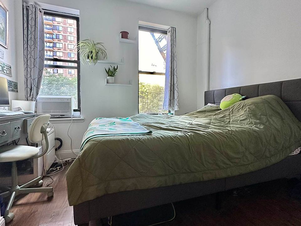 2nd image of 507 E 73rd St APT 24