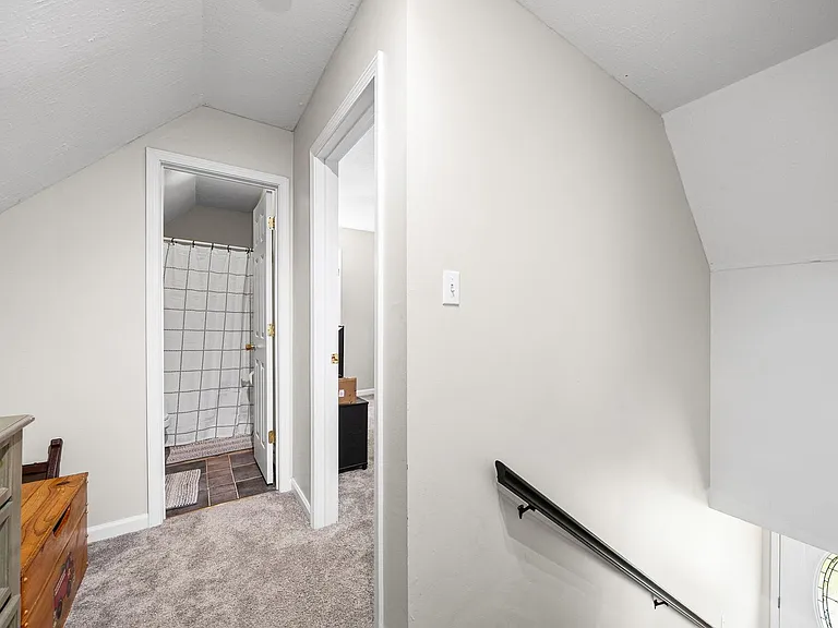 919 Van Buren Ave — Photo 22