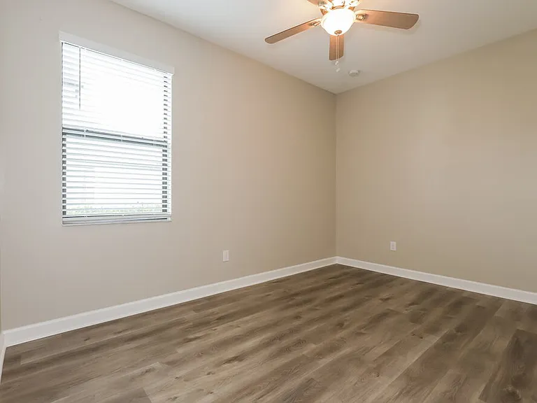 9902 Ivory Dr — Photo 13