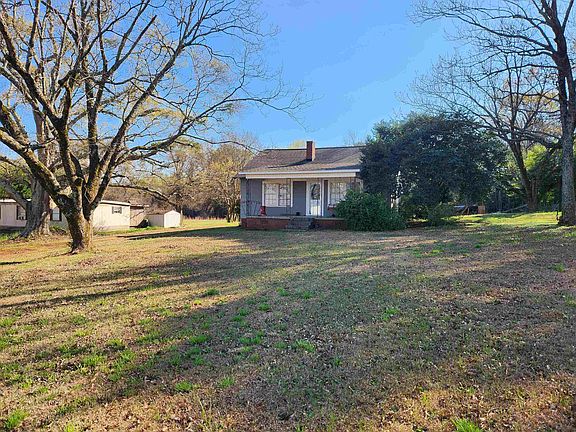 3rd image of 1212 Duncan Reidville Rd