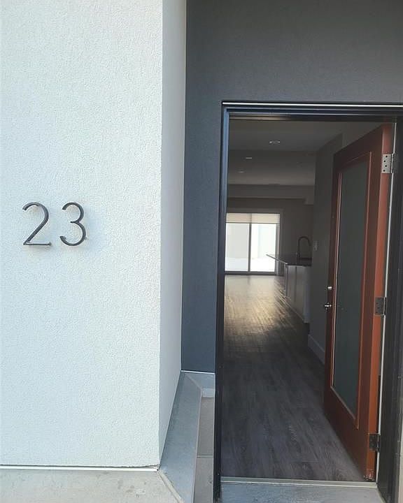 1st image of 550 Sandison St #23