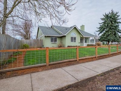 5718 E St, Springfield, OR, 97478