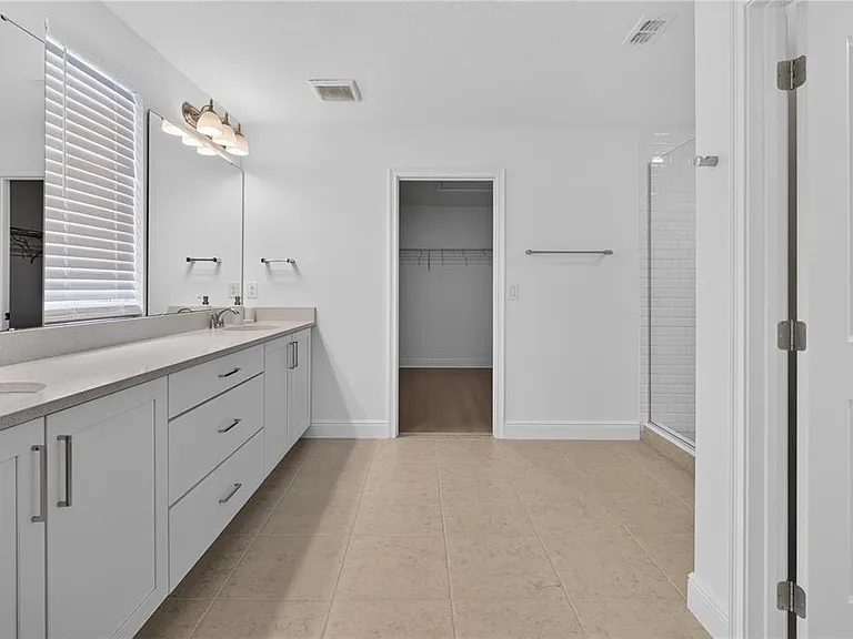 2254 Lost Horizon Way — Photo 33