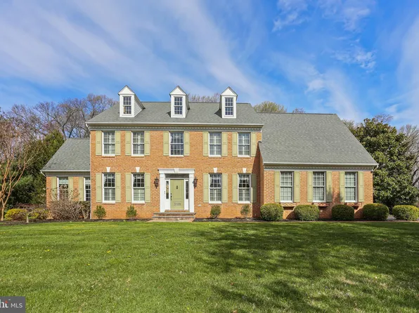 3128 Fox Valley Dr, West Friendship, MD 21794