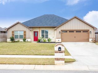708 Reno Dr, Chandler, TX 75758