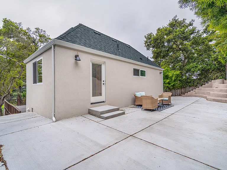 483 Boynton Ave — Photo 27