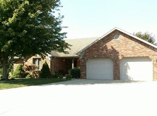 331 S Prairie Ln, Marshfield, MO 65706