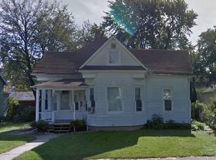 603 W Union St #1/2, Champaign, IL 61820