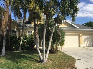 22999 Forest Ridge Dr, Estero, FL 33928