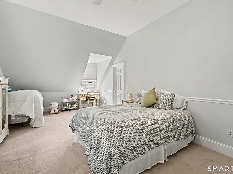 1 Silvermine Rdg — Photo 31