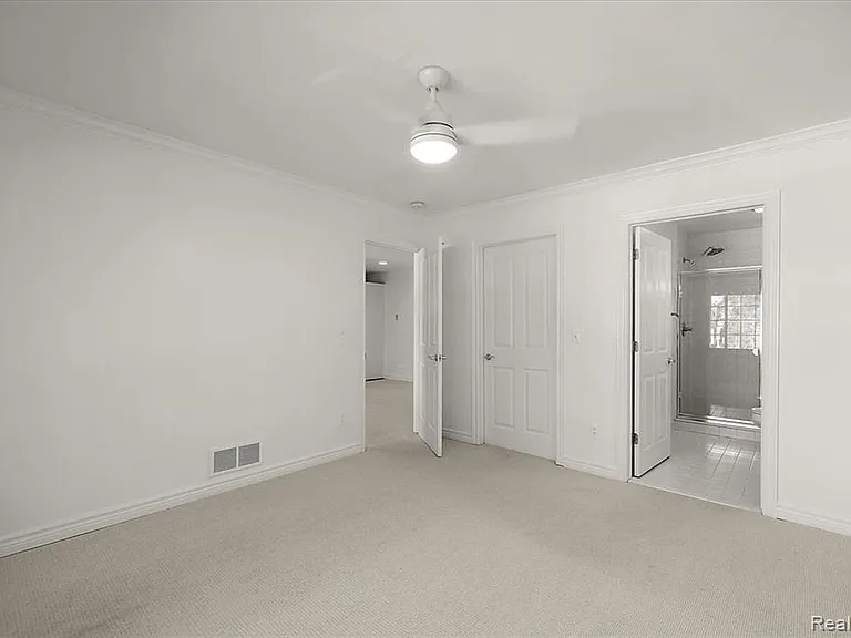 444 Chester St #420 — Photo 17