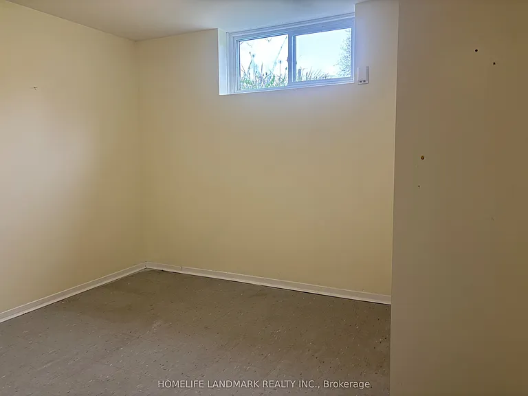 97 Tourmaline Dr — Photo 5