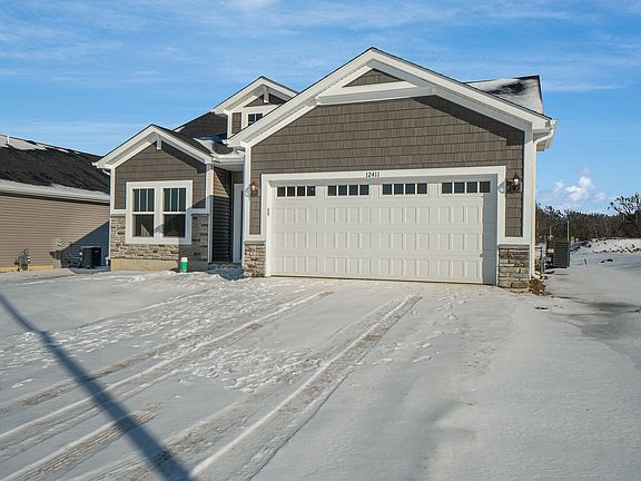 3rd image of 12411 Ontario Pl