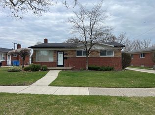 6346 Fairwood Dr, Dearborn Heights, MI 48127