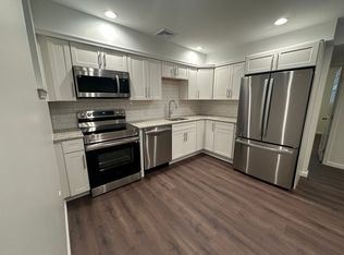1047 Lincoln St #A, Dickson City, PA 18519