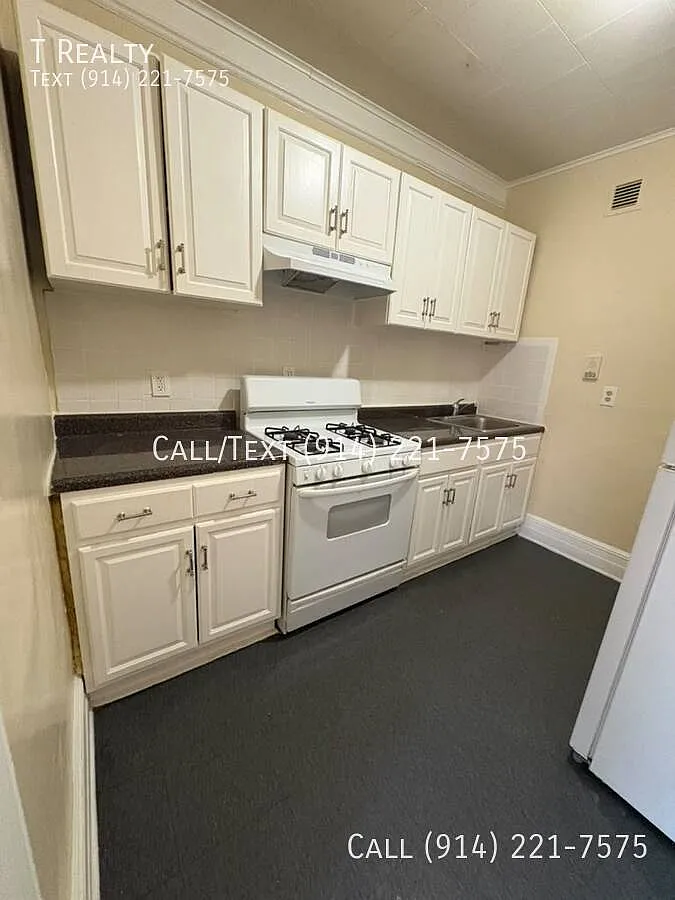 3 bed, $2,900 — Photo 4